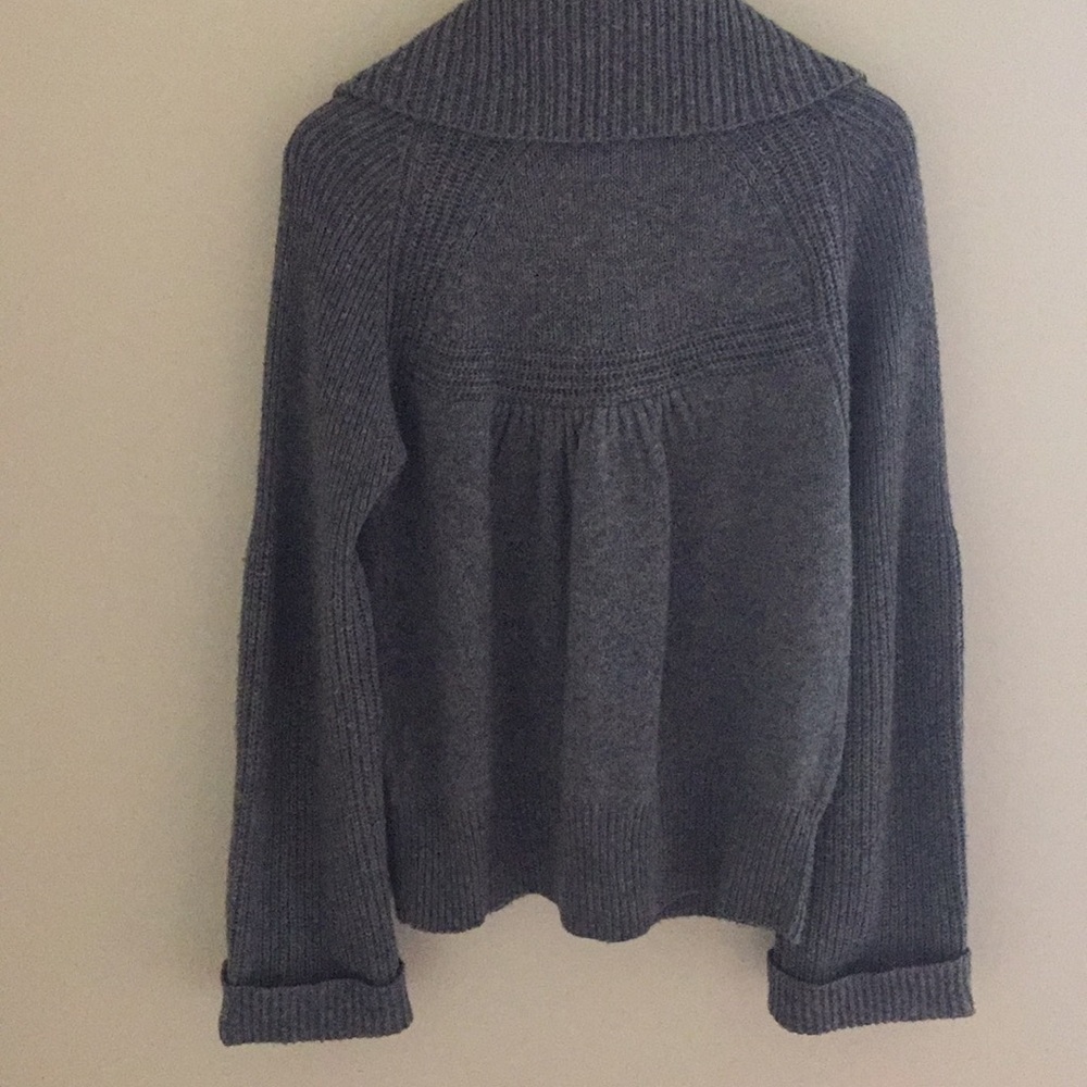 H&M Oversized Chunky Sweater Cardigan - Picture 2 of 9
